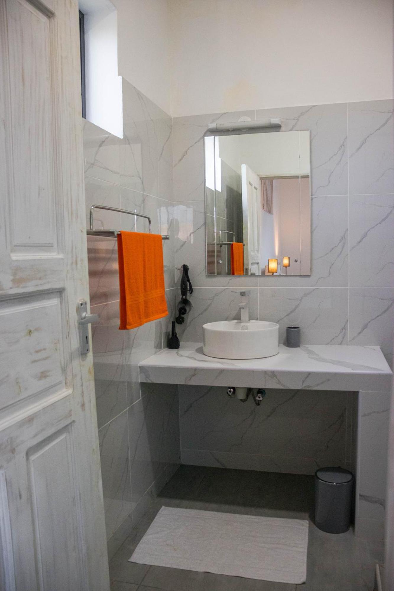 4 U Luxury Bungalows Diani Diani Beach Bagian luar foto
