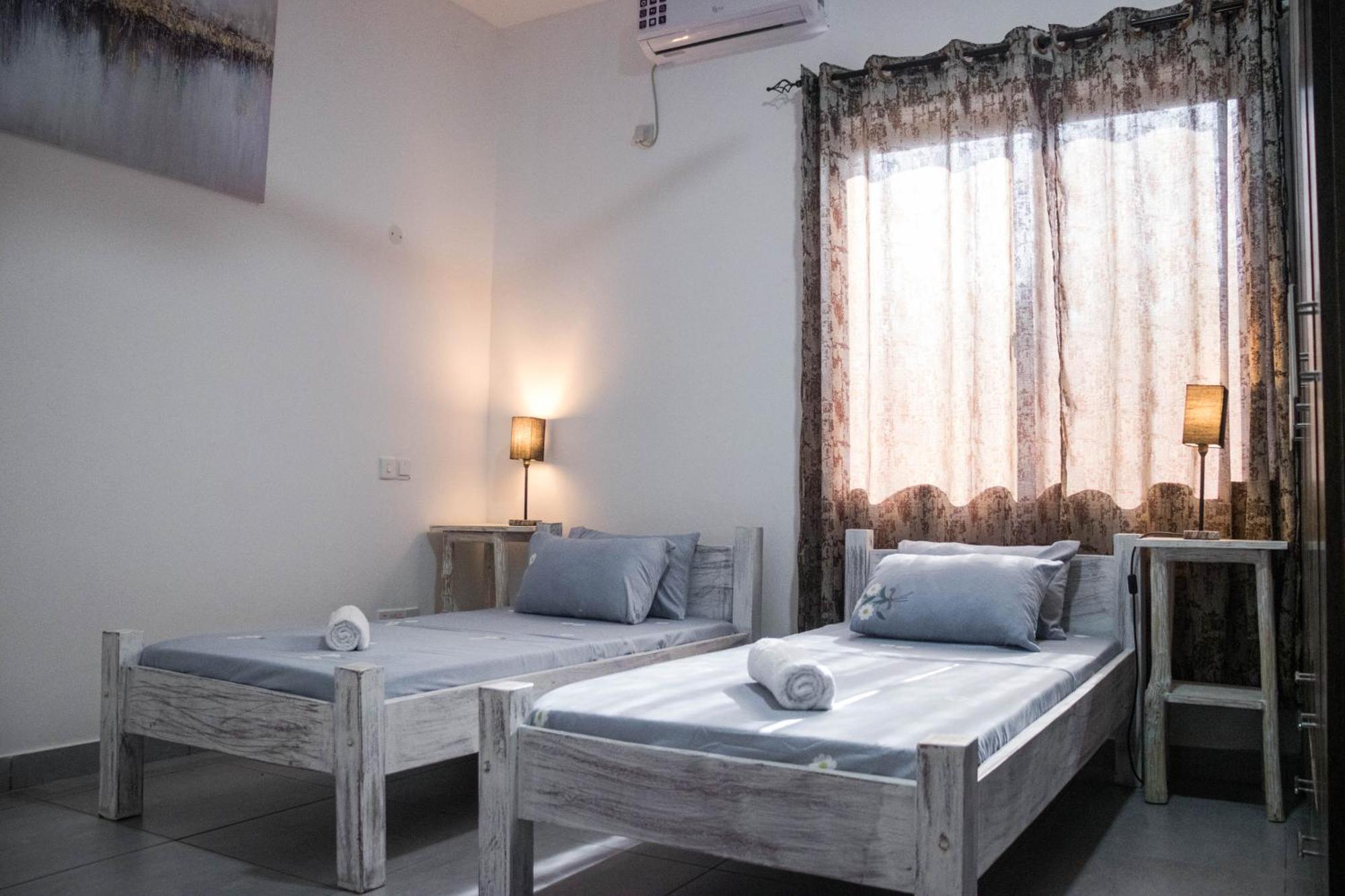 4 U Luxury Bungalows Diani Diani Beach Bagian luar foto